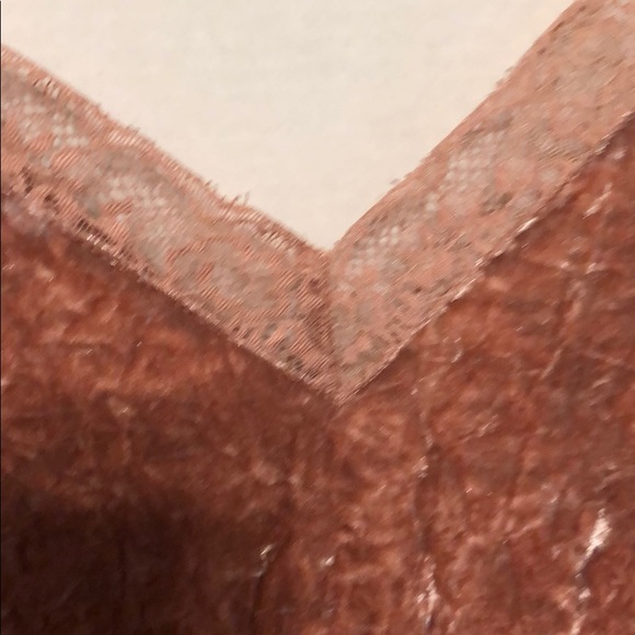 Tank top - Picture 3 of 9